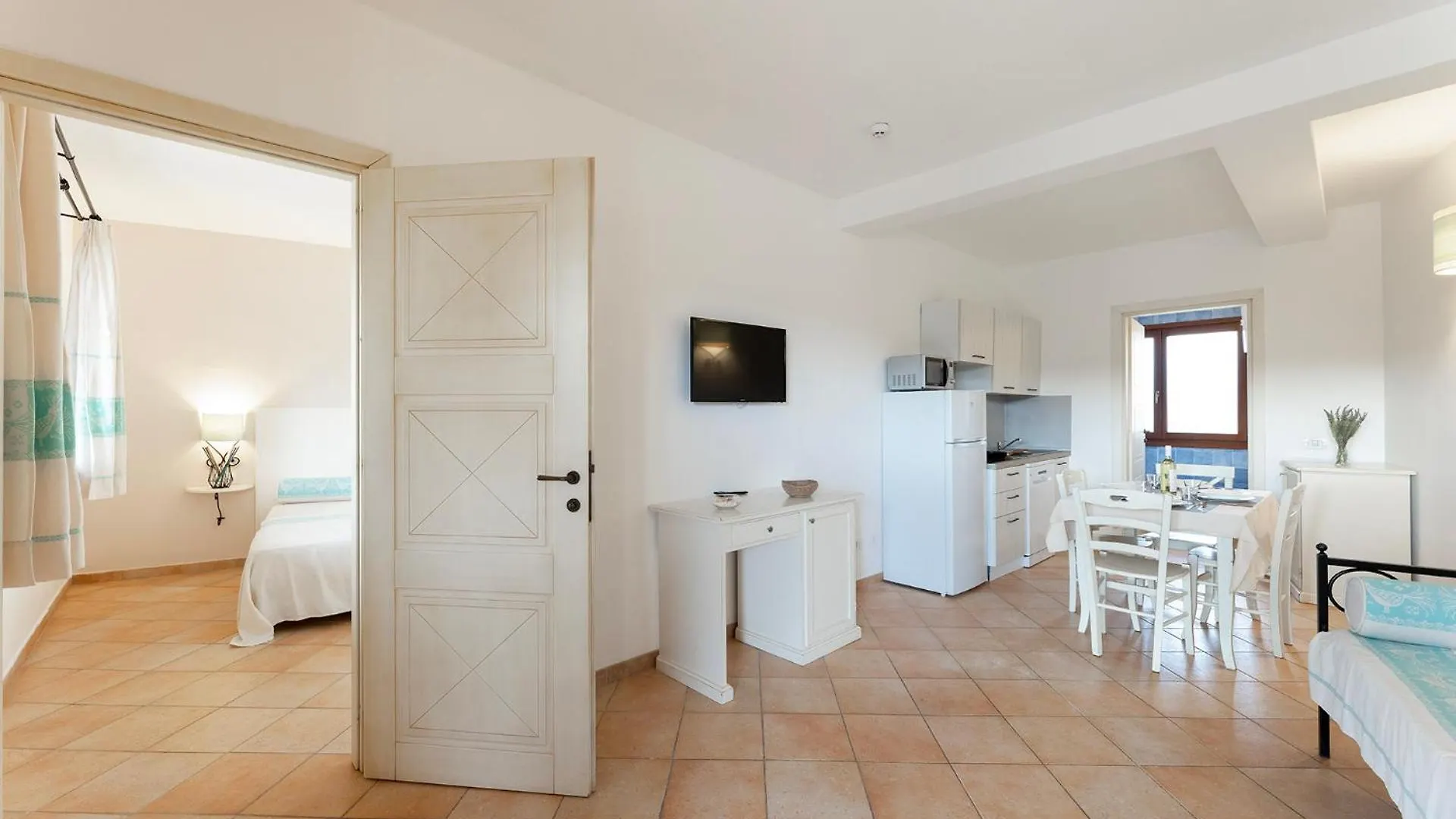 Residence Pierre & Vacances Vignola Mare 0*,
