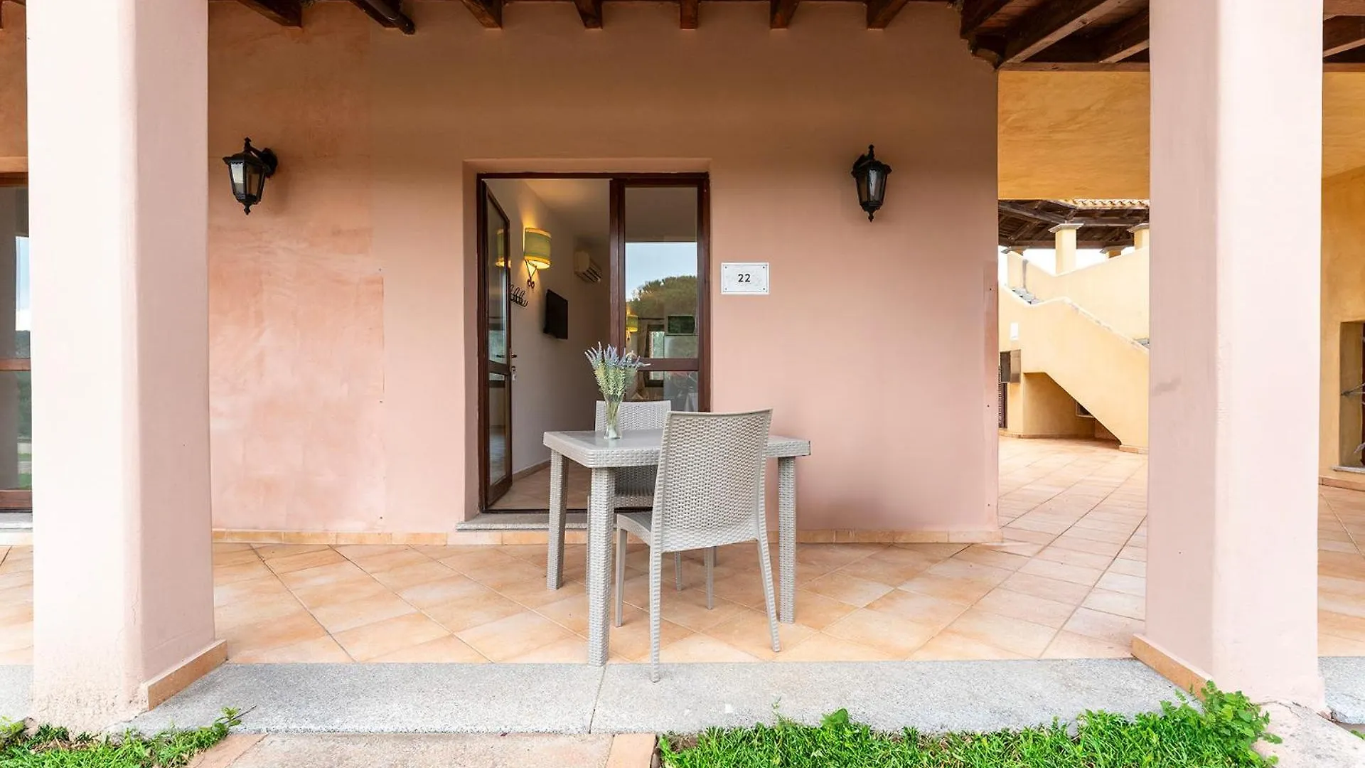 Residence Pierre & Vacances Vignola Mare Aparthotel